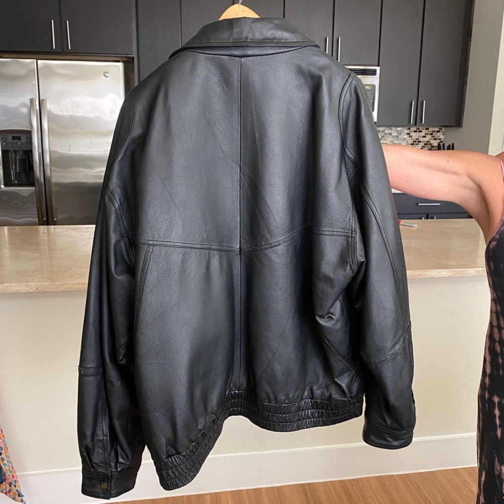 Authentic Leather Jacket With Removable Lining. - image 2